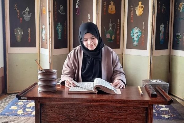 Wineu Siti Rachmawati: Menggapai Asa Di Negeri Ginseng