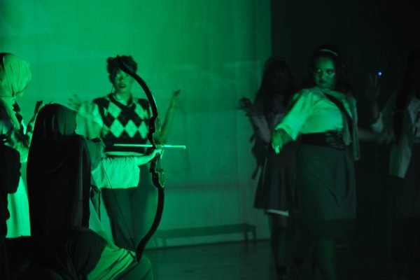 Seni Kabaret : Membangun Tontonan Menjadi Tuntunan